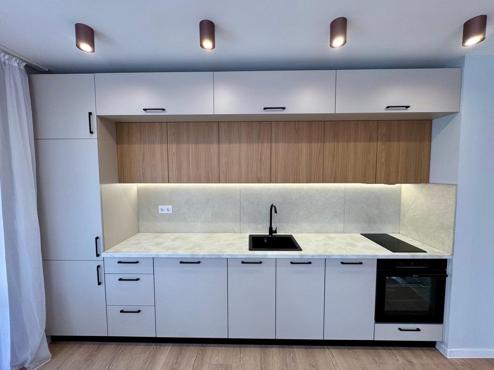 Двустаен обзаведен апартамент - кв. Остромила 3