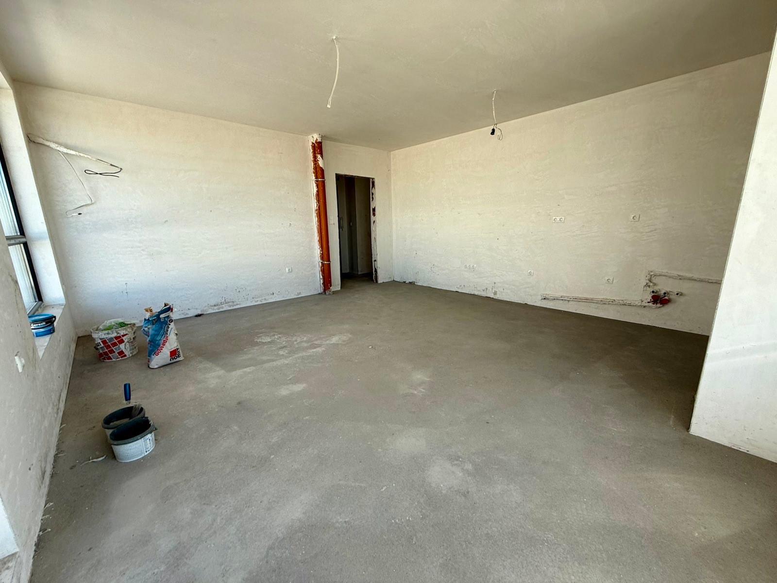 Елегантен тристаен апартамент с ДВЕ ПАРКОМЕСТА в нова сграда в кв. Остромила 2