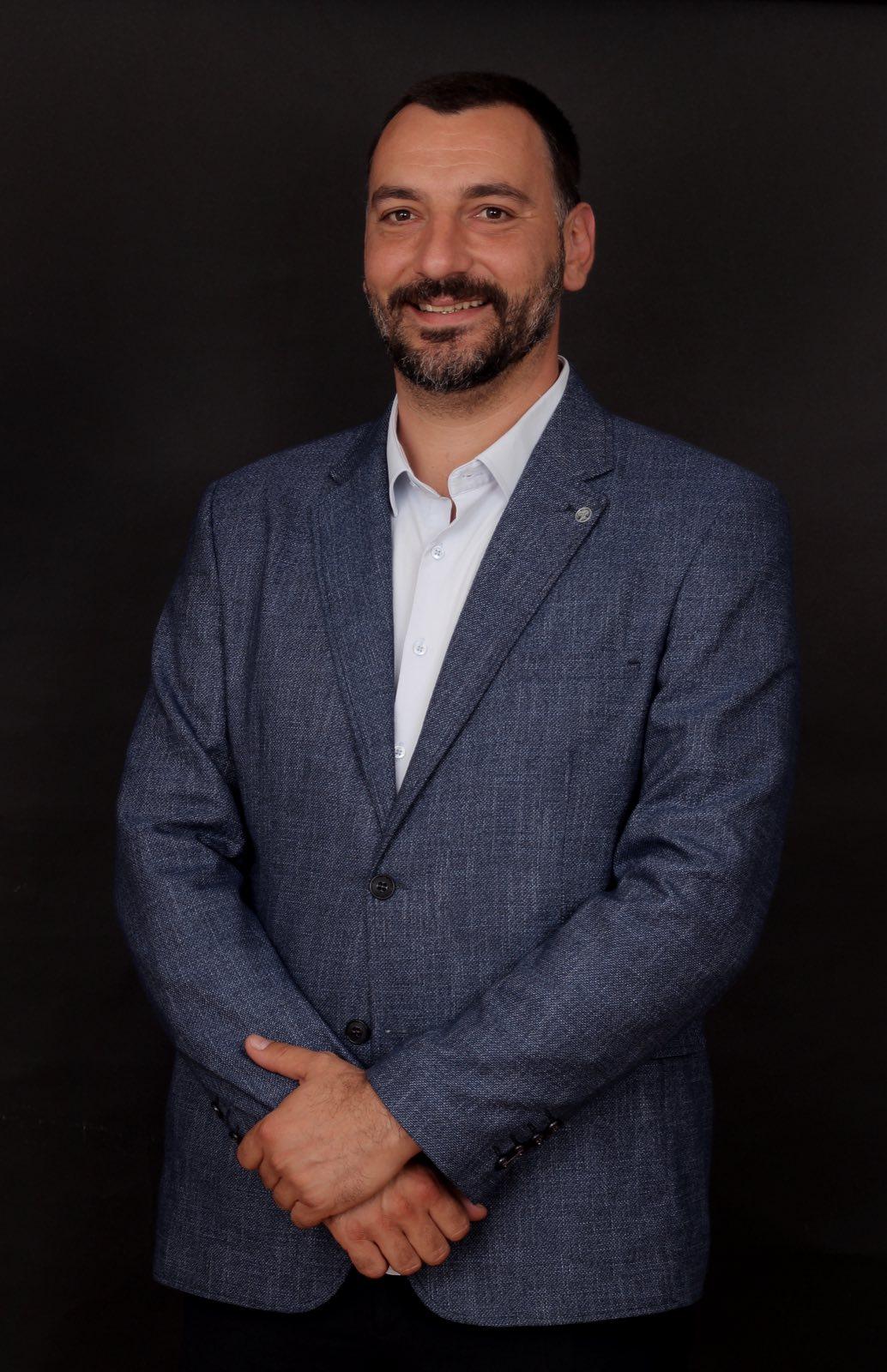 Младен Адамов