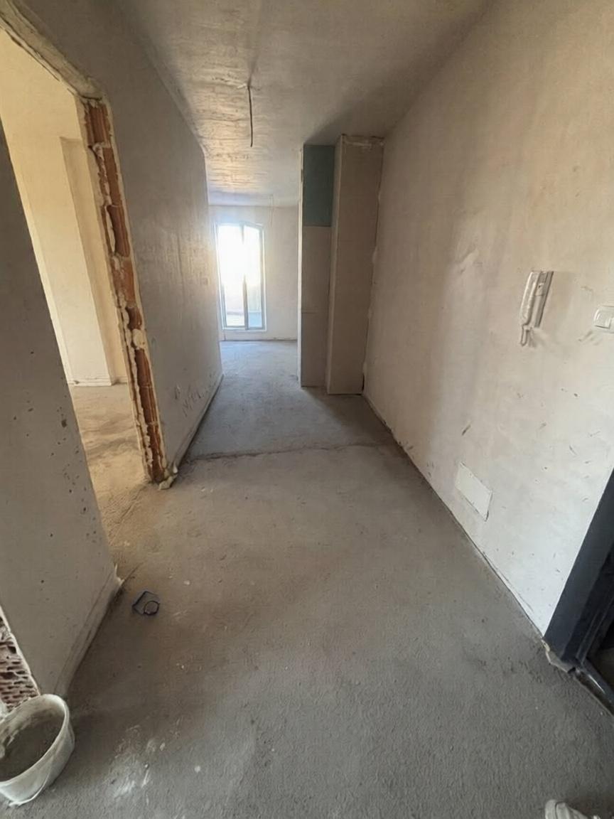 Тристаен ПРЕД АКТ 16! - кв. Остромила