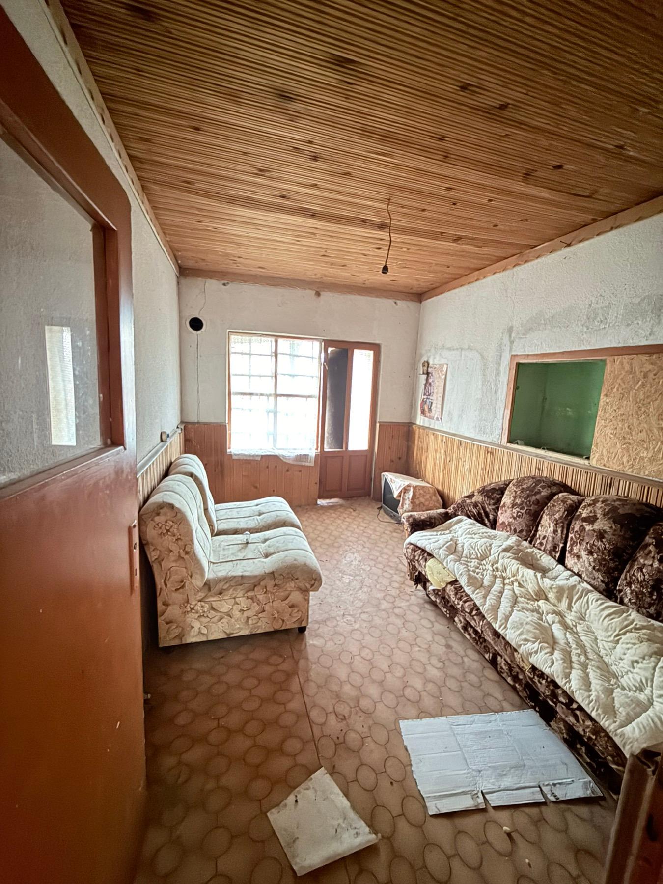 ЕКСКЛУЗИВНО! Къща за продажба - село Дълбок Извор 3